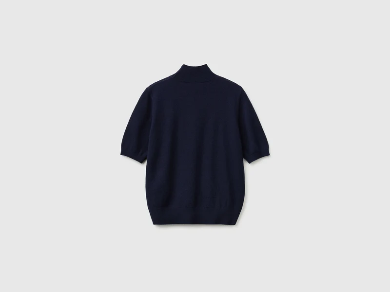 Kurzärmeliger Rollkragenpullover
