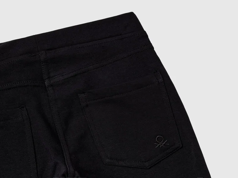 Jeggings aus stretchigem Sweatstoff