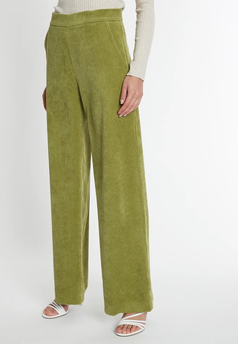 Cordhose Saskea