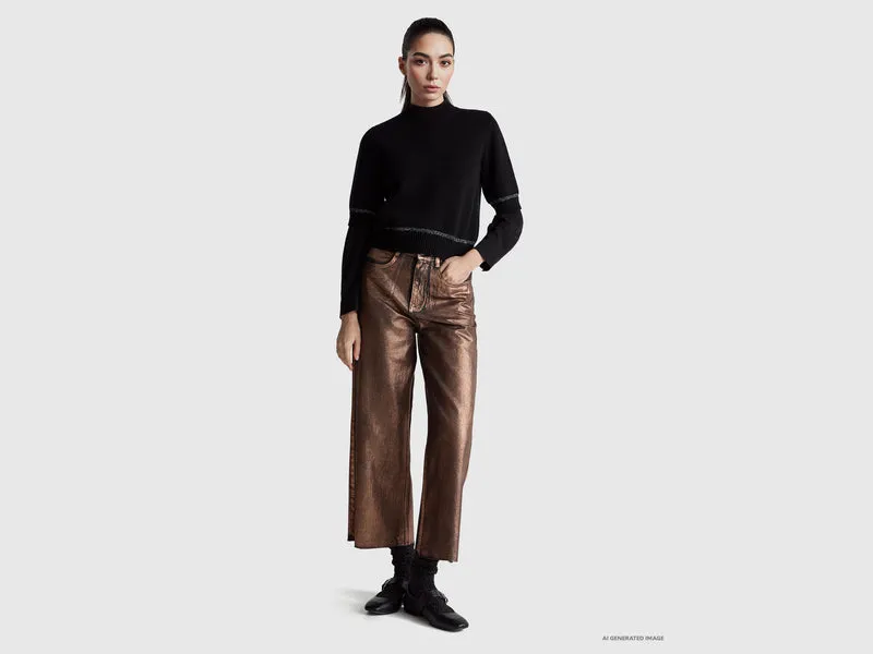 Rollkragenpullover mit Paillettenbesatz