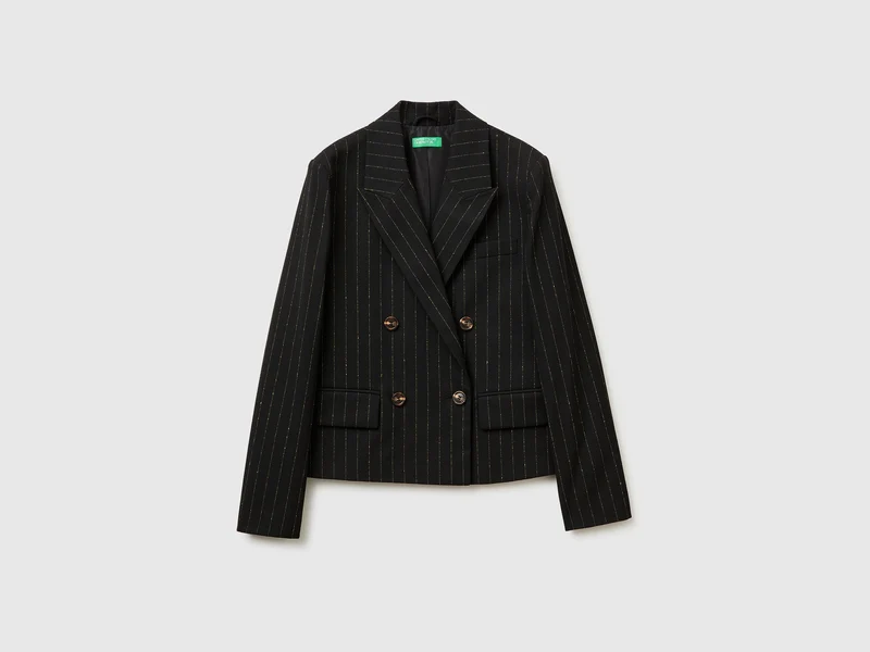 Kurzer Nadelstreifenblazer