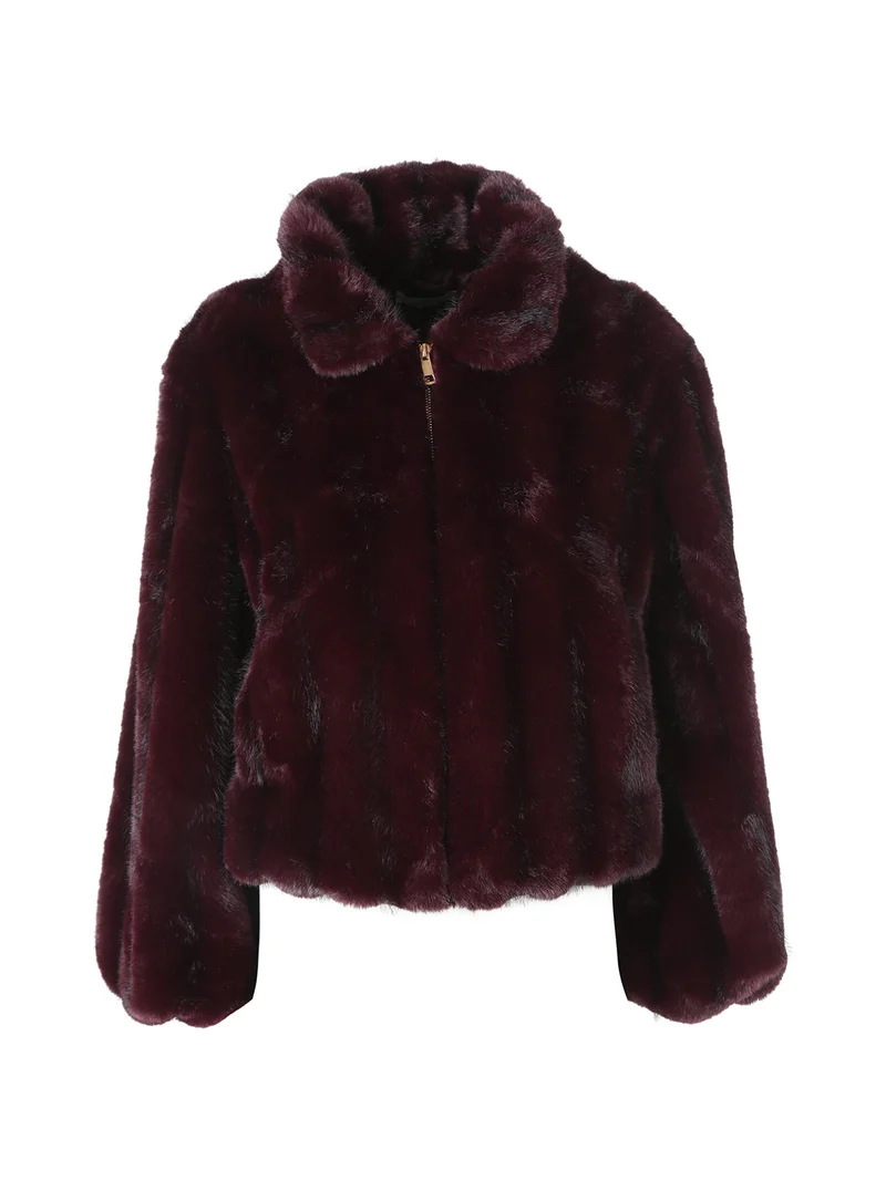 Cappotto corto da donna in ecopelliccia con maniche a campana - bordeaux