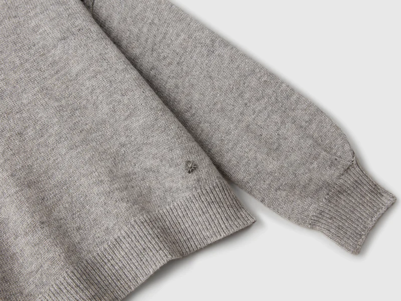 Pullover aus Viskosemischung