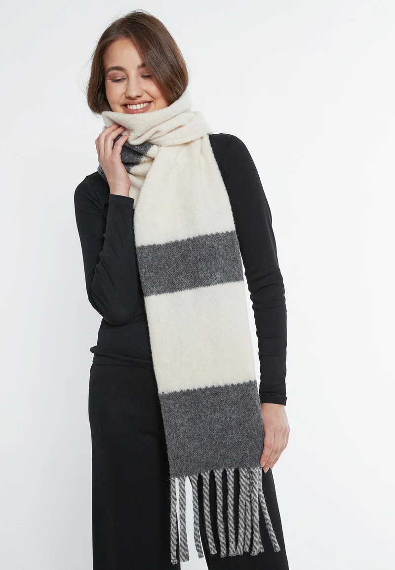 Strickschal Sabea