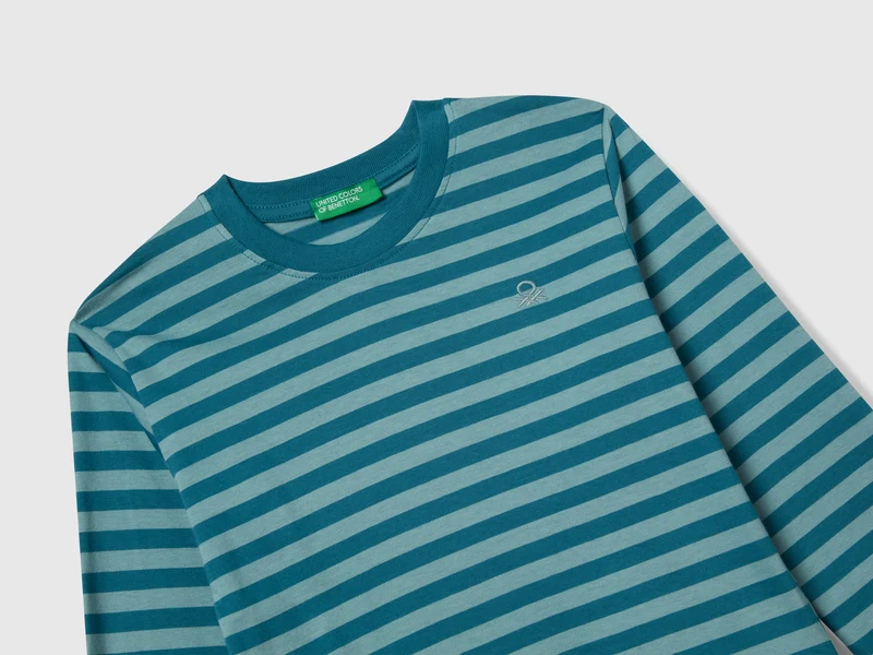Gestreiftes Langarm-T-Shirt