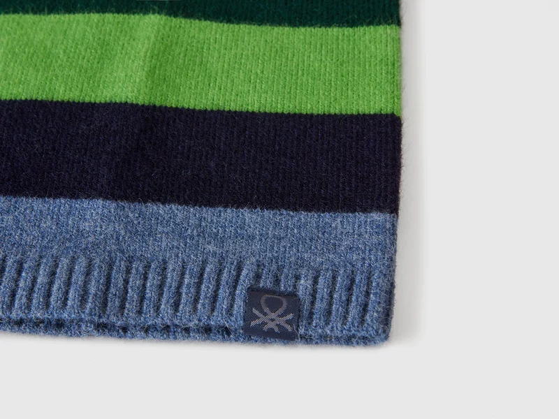 Halswärmer mit Multicolor-Streifen
