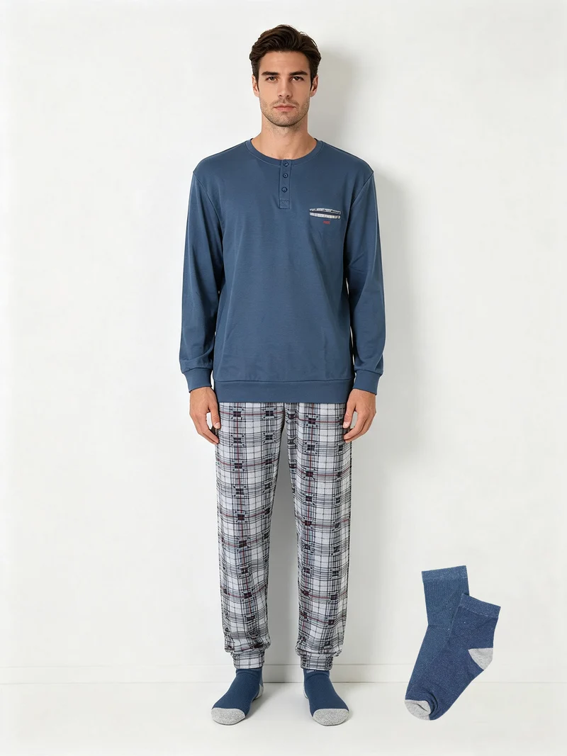 Pigiama lungo da uomo in cotone con pantaloni a quadri e calze incluse - ottanio