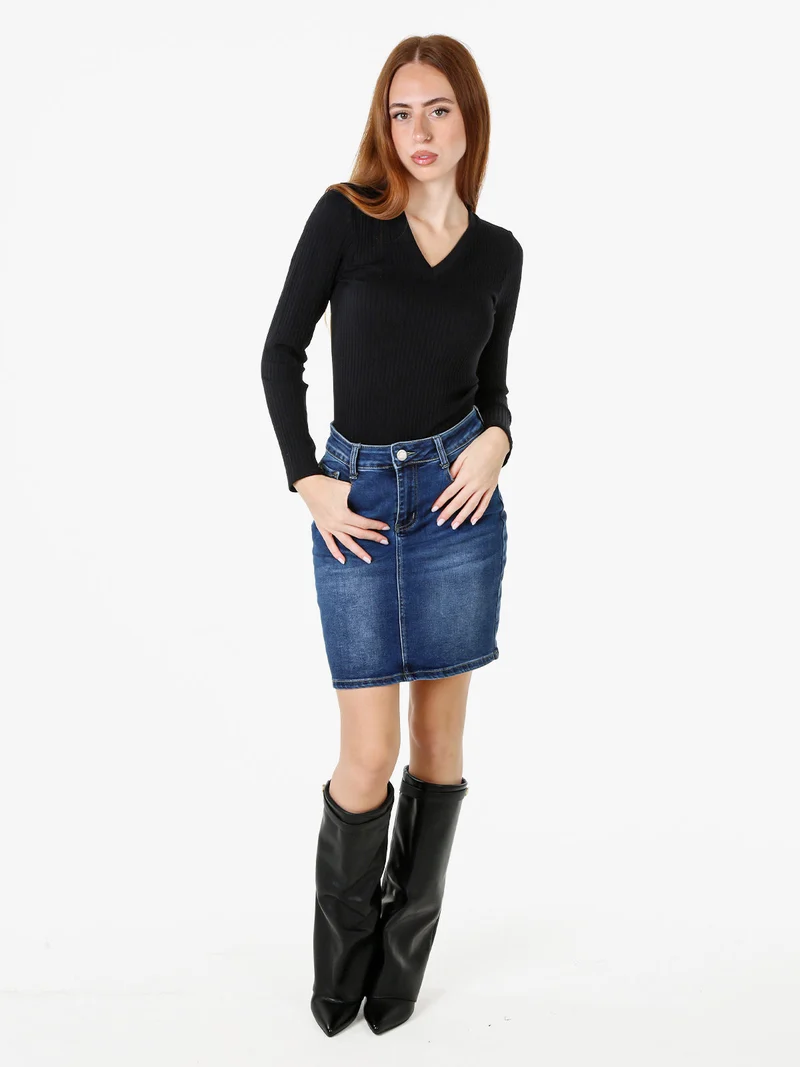 Maglia donna a coste con maniche lunghe e scollo a V - nero