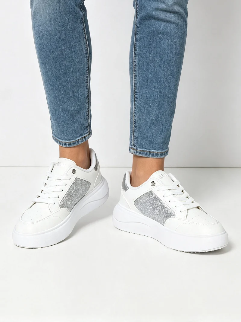 Sneakers donna stringate con dettagli glitter - argento