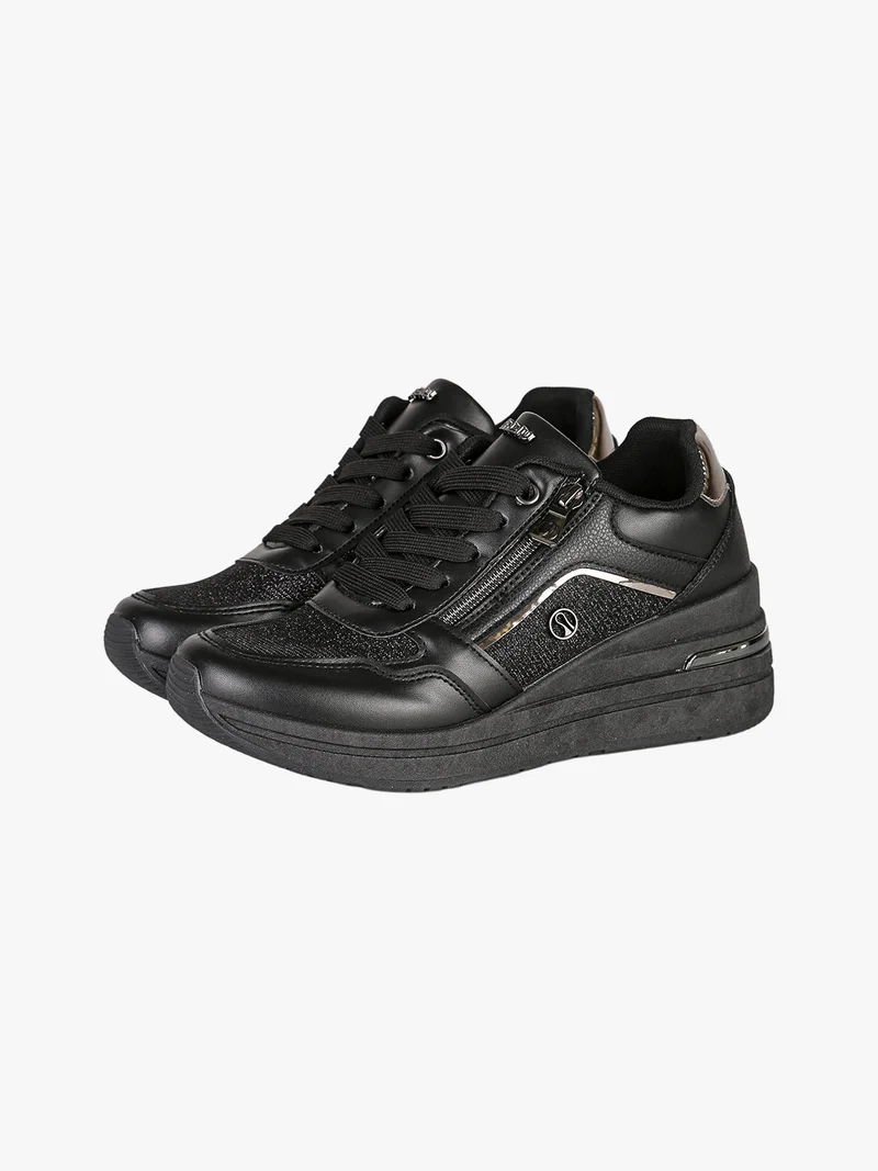 Sneakers donna in ecopelle con zeppa e dettagli brillantinati - nero