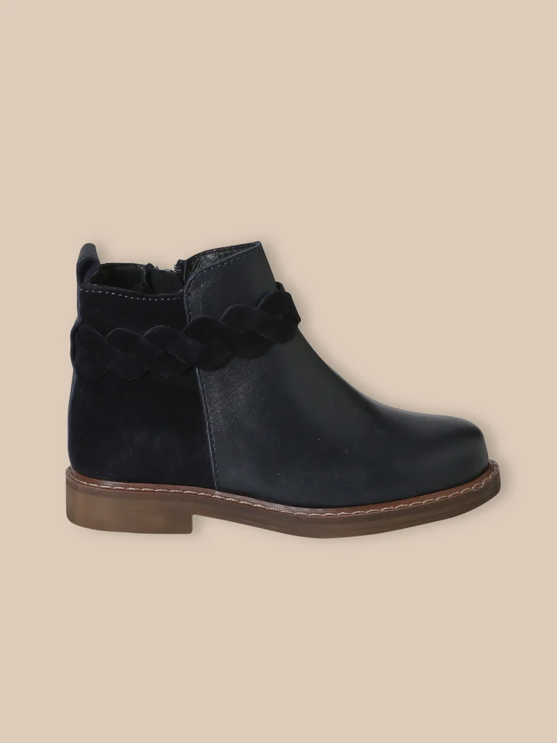 Mädchen-Boots mit Lederflechtung