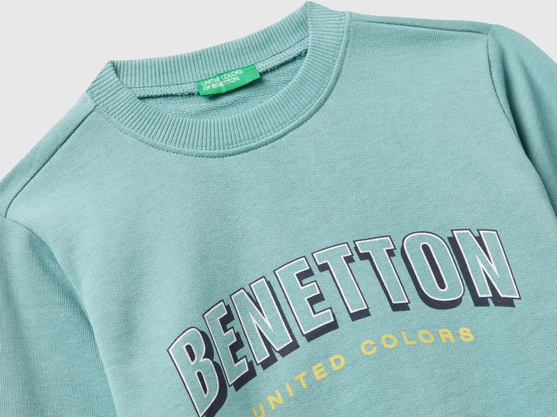 Sweatshirt mit normaler Passform und Aufdruck