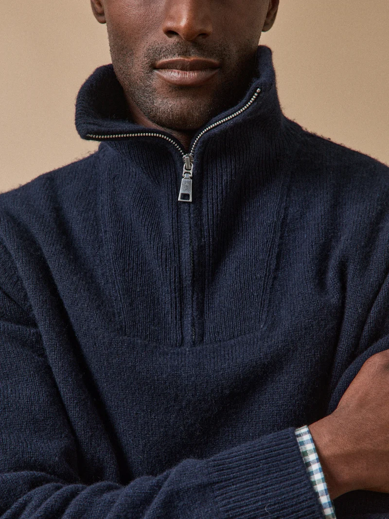Herrenpullover mit Troyerkragen aus Merinowolle