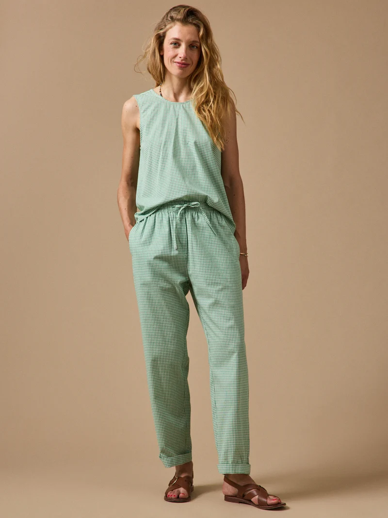 Damen-Karottenhose Agathe mit kleinen Karos