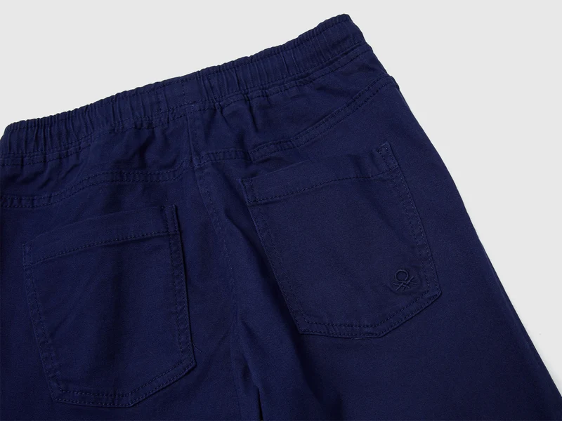 Jogginghose aus elastischer Baumwolle mit Kordelzug