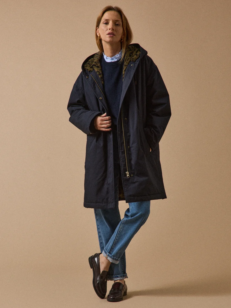 Halblanger und gefütterter Damen-Parka aus Webpelz