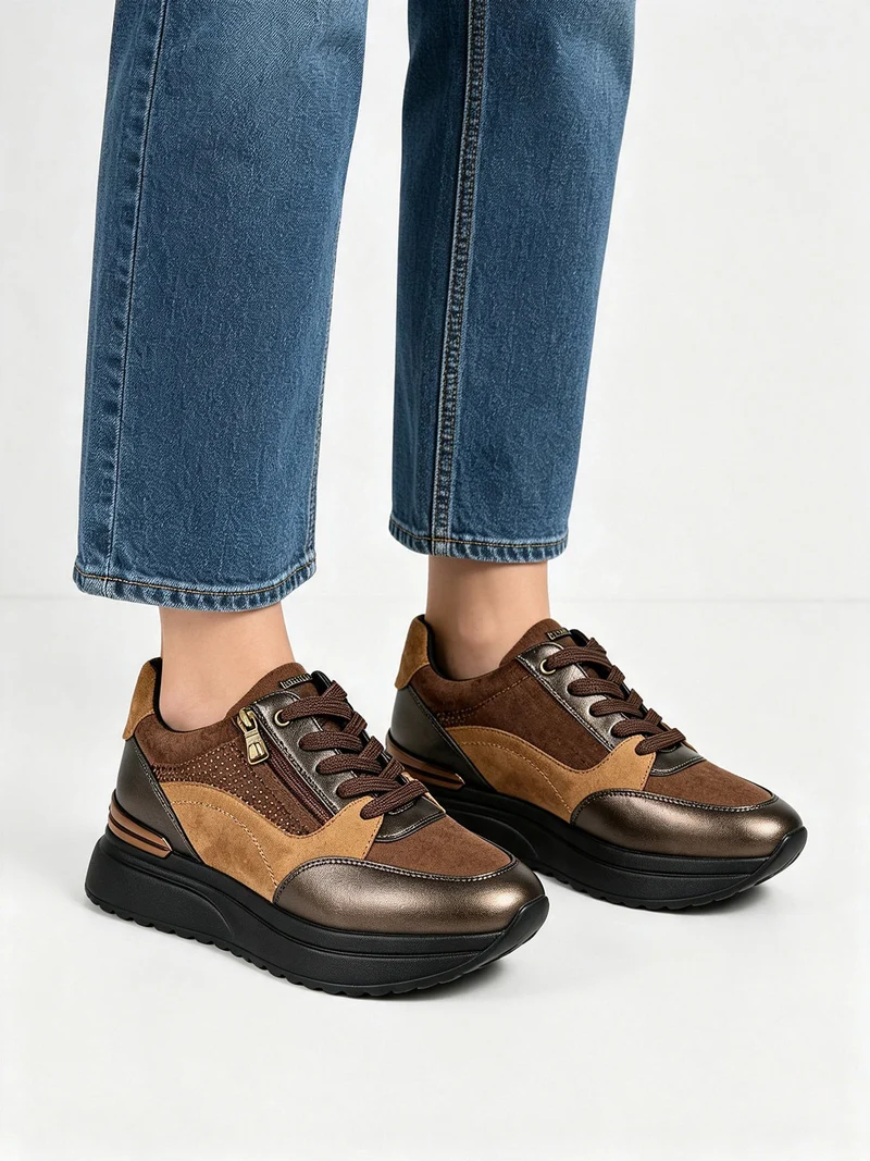 Sneakers casual da donna con platform - cammello