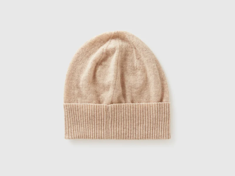 Beige Mütze aus reiner Merinowolle
