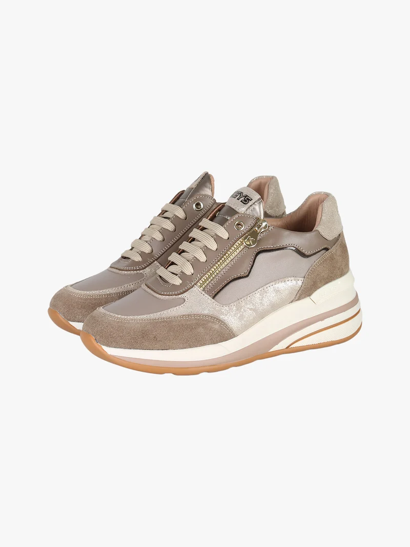 Sneakers donna in pelle con zeppa - sabbia