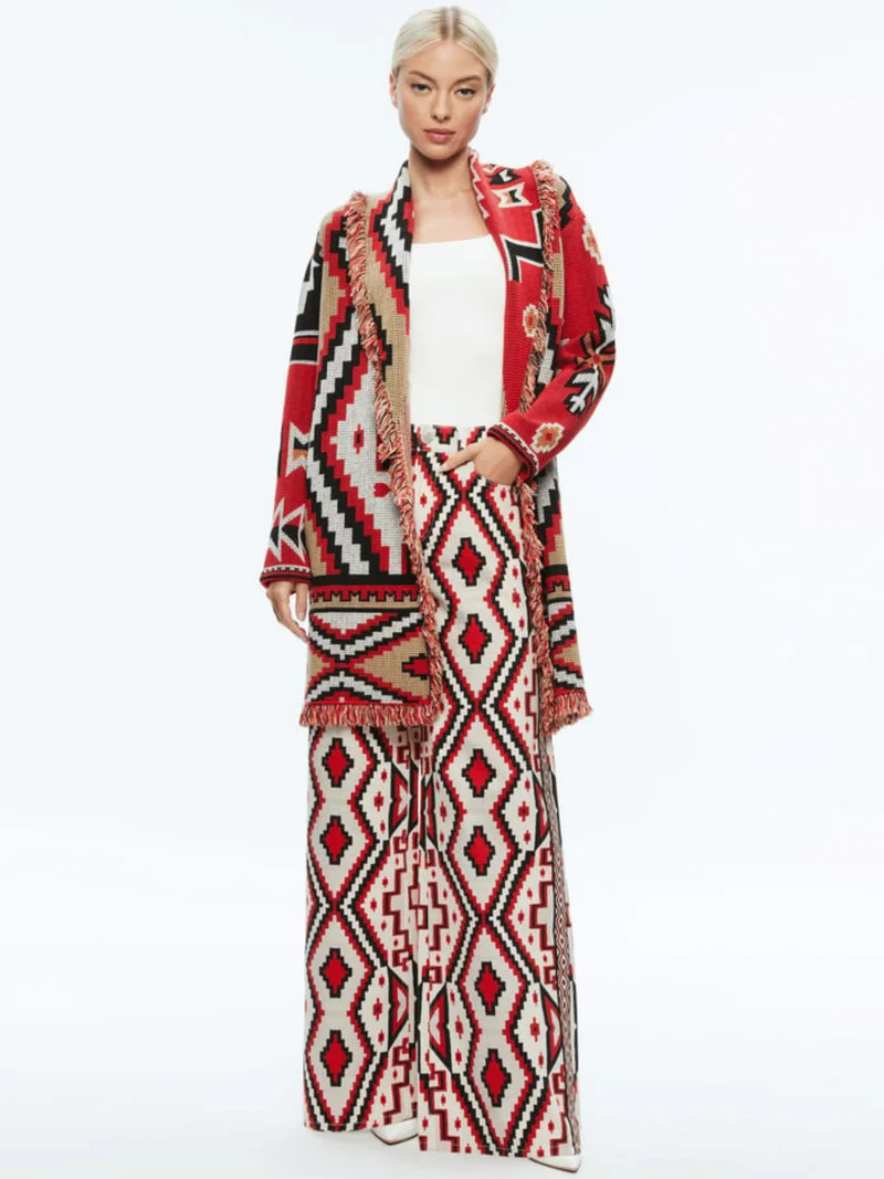 ASTRID LANGE STRICKJACKE