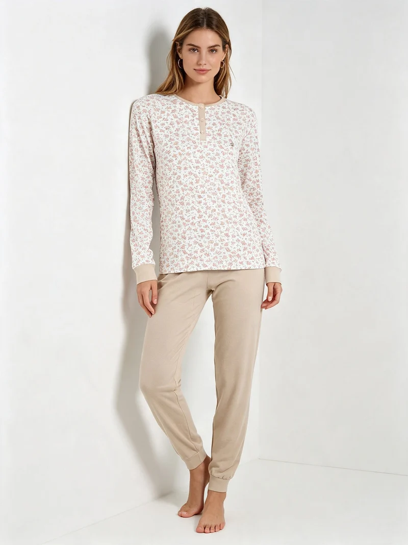 Pigiama lungo da donna in cotone con stampa fiorata - beige