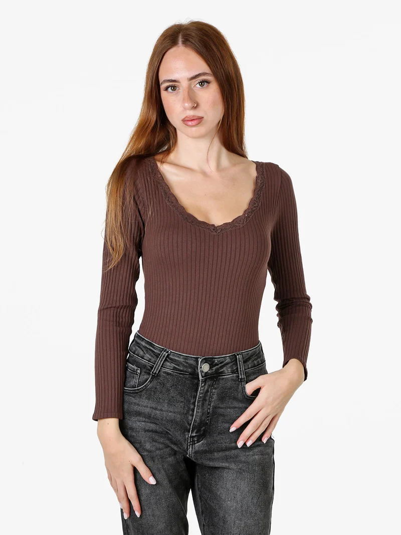 Top body da donna in maglia con maniche lunghe e scollo di pizzo - moro