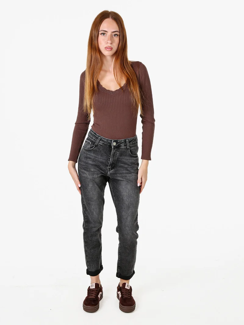 Top body da donna in maglia con maniche lunghe e scollo di pizzo - moro