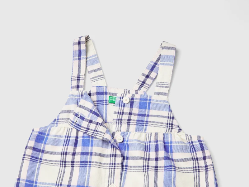 Latzkleid in Tartanmuster