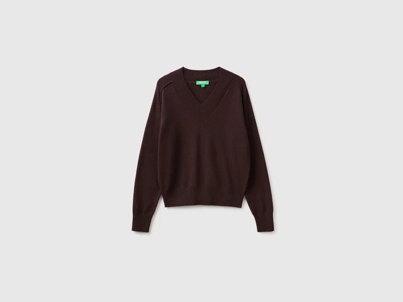 Weicher V-Ausschnitt-Pullover