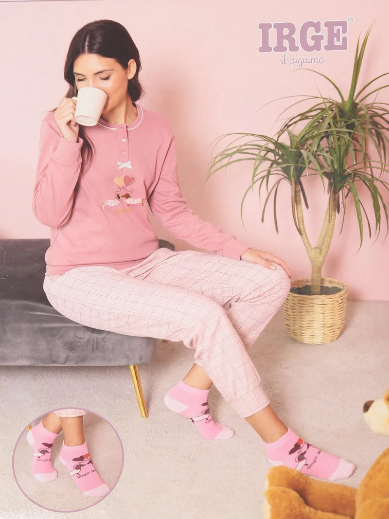 Pigiama lungo da donna in cotone con pantaloni a quadri e calze incluse - panna