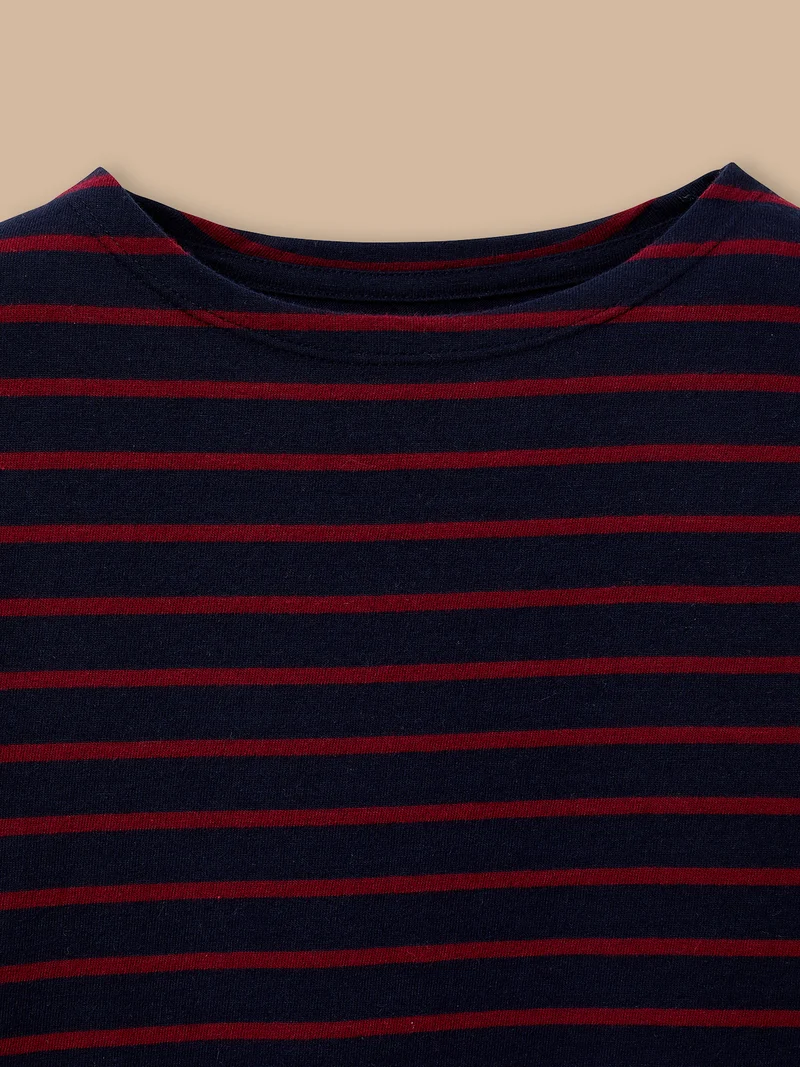 Jungen T-shirt im Marinelook