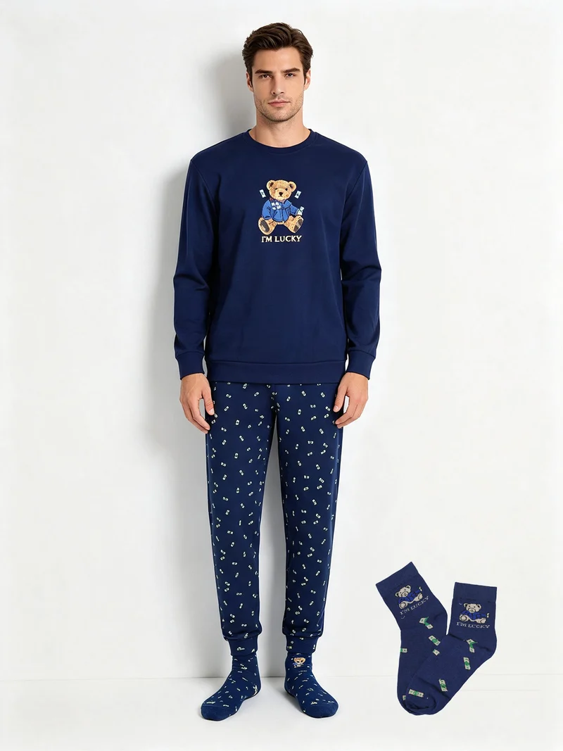 Pigiama lungo da uomo in cotone con stampa disegni e calze incluse - blu scuro