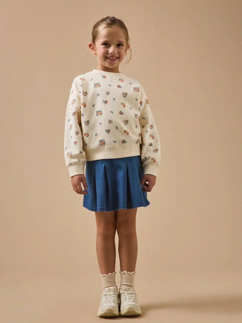 Mädchen-Sweatshirt mit Druckmuster