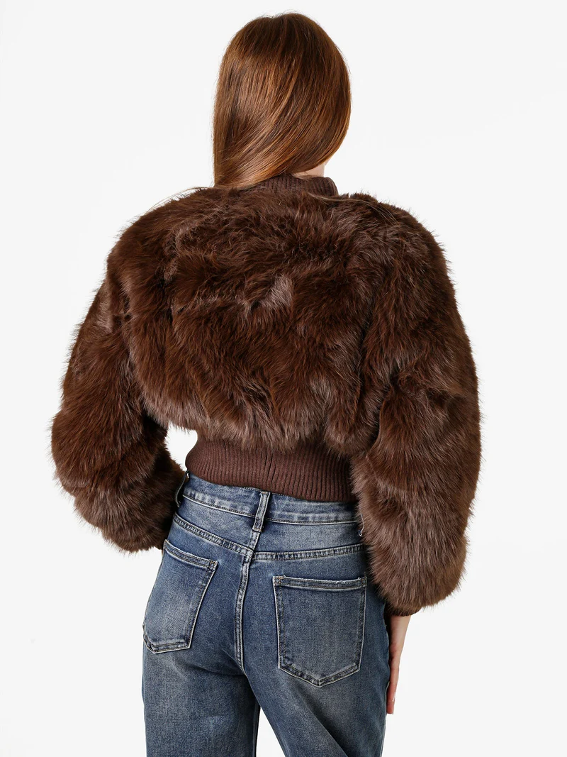 Giacca corta da donna in ecopelliccia con zip - moro
