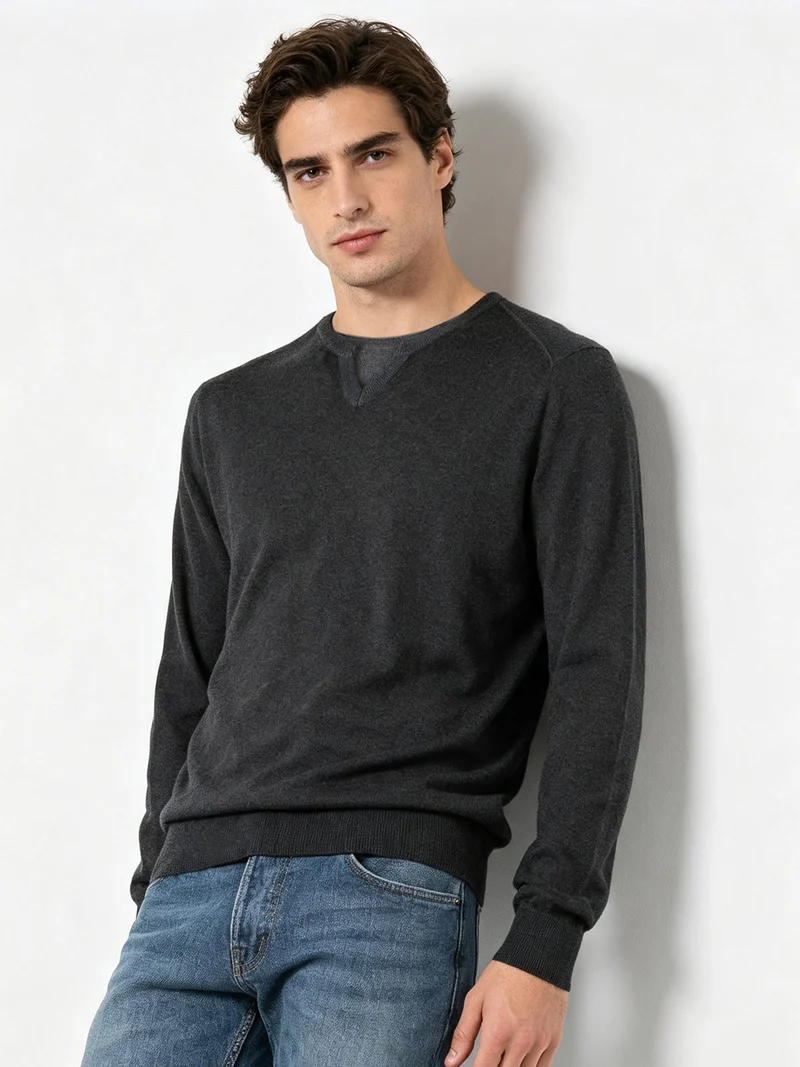 Pullover da uomo in maglia con doppio scollo - grigio scuro