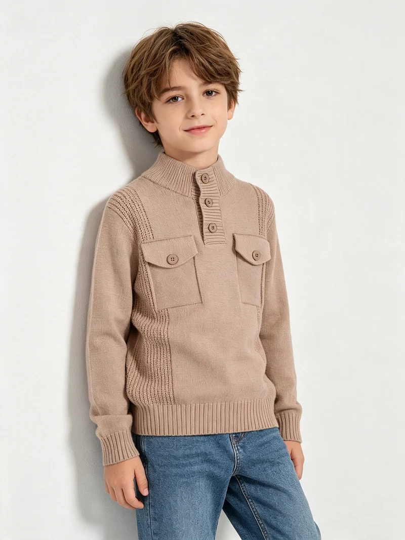 Maglione da bambino con bottoni sullo scollo - cammello