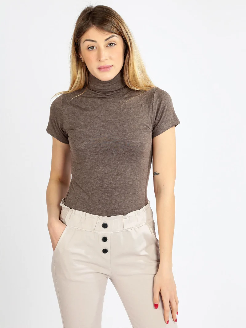 T-shirt dolcevita da donna in tinta unita - marrone