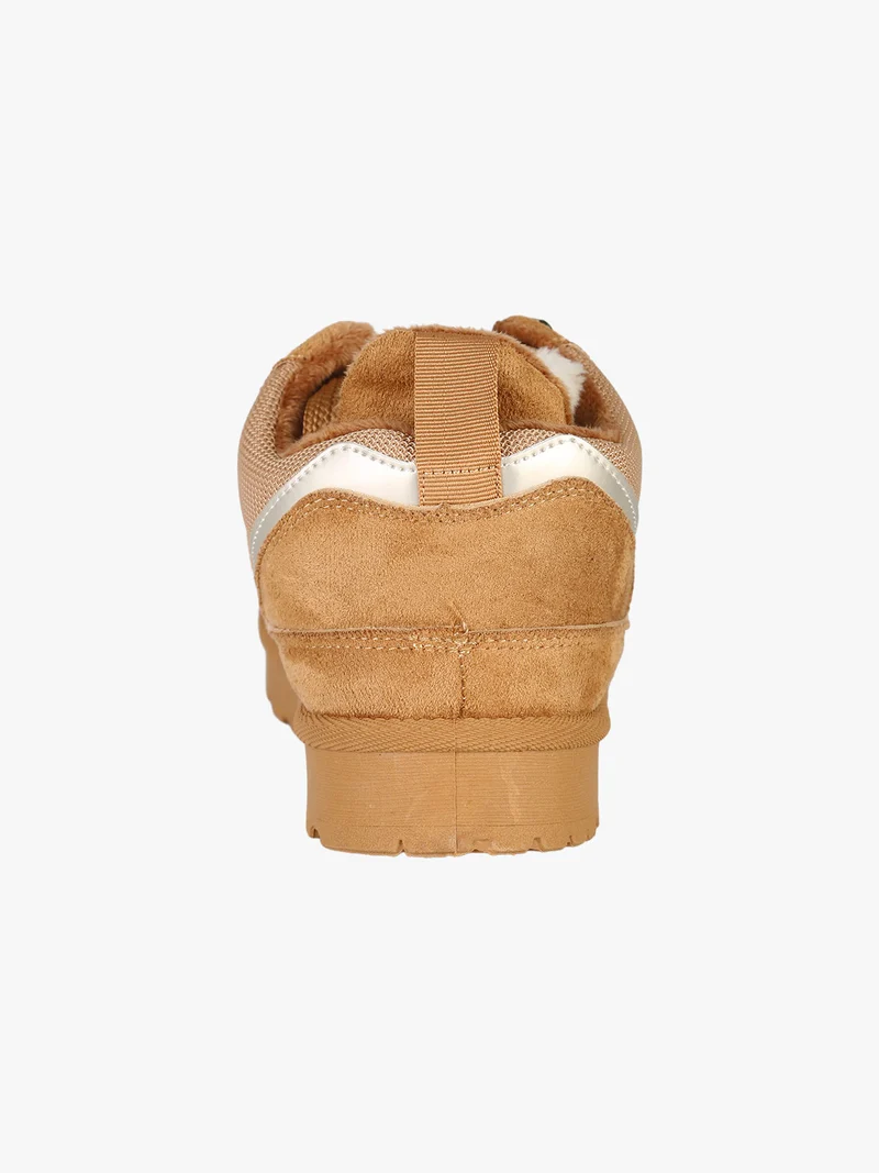 Sneakers donna in tessuto scamosciato con interno in ecopelliccia - cammello