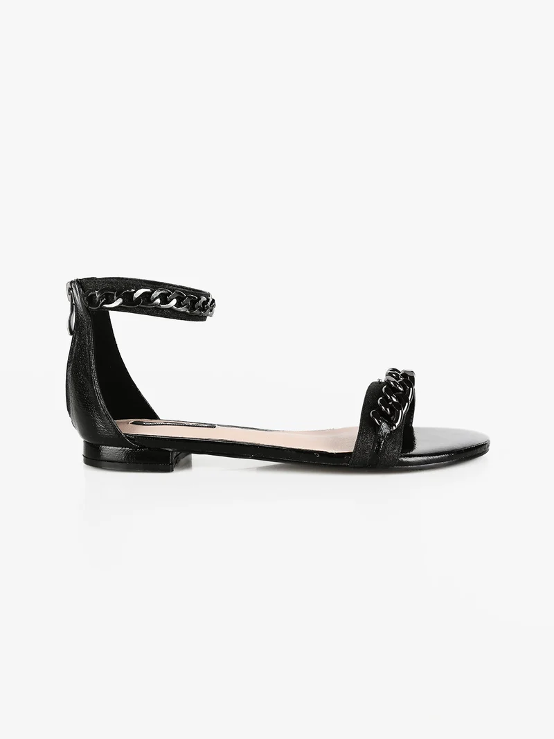 Sandali bassi donna con catena - nero
