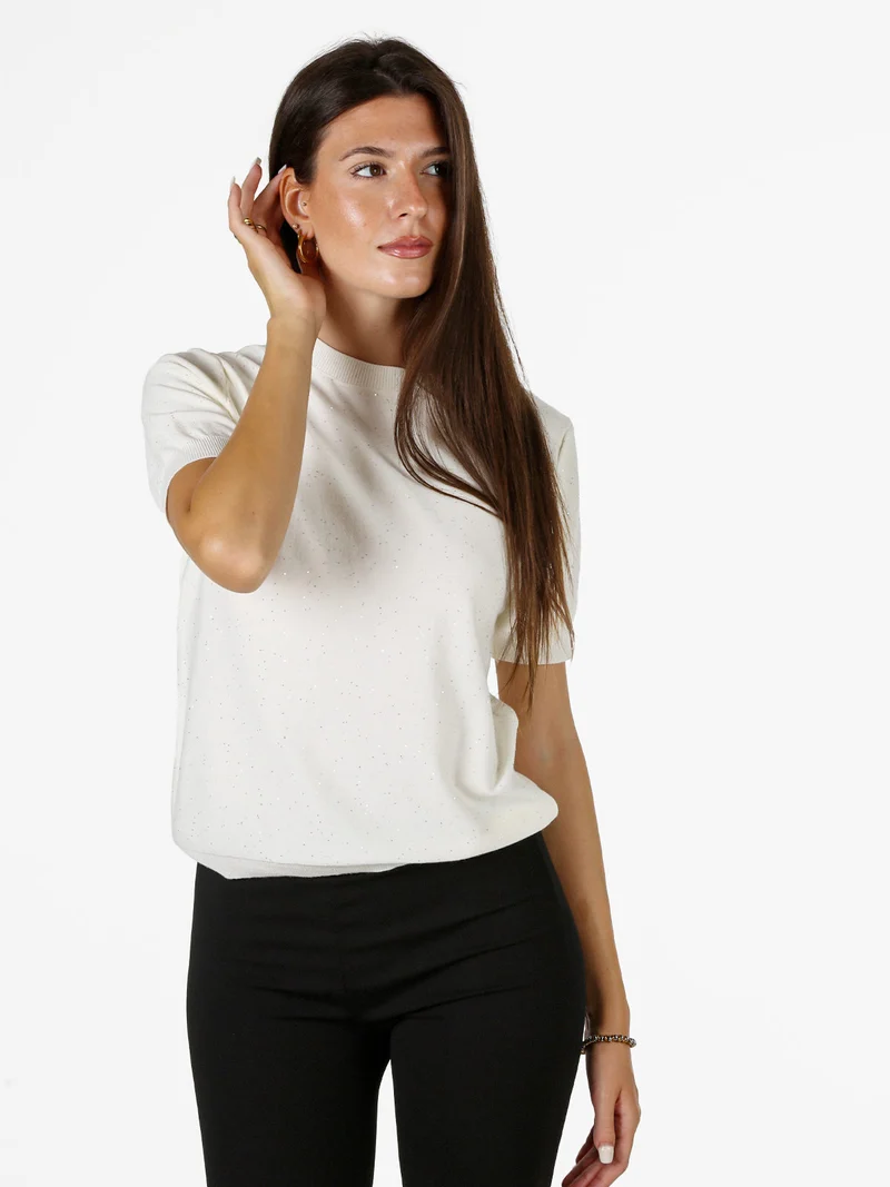 Maglia girocollo da donna a maniche corte con mini paillettes - panna