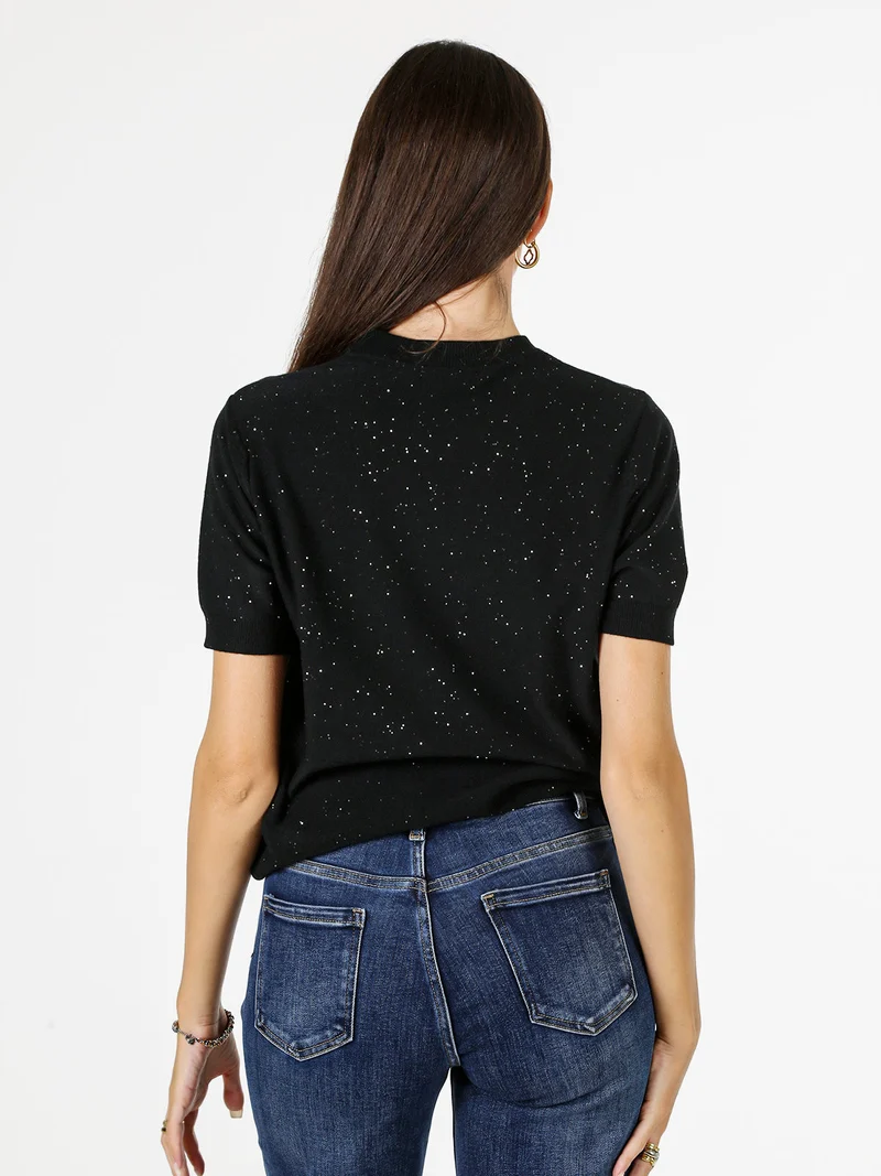 Maglia girocollo da donna a maniche corte con mini paillettes - nero