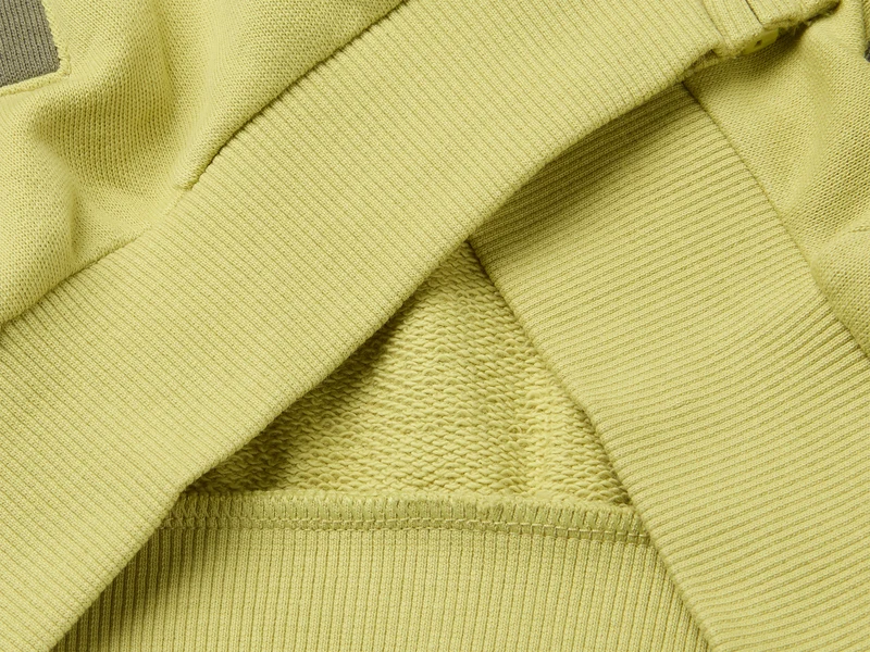 Sweatshirt mit Reißverschluss und Logo