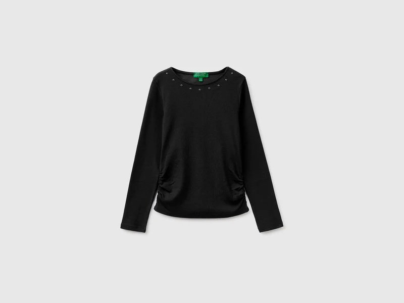 T-Shirt mit Nieten