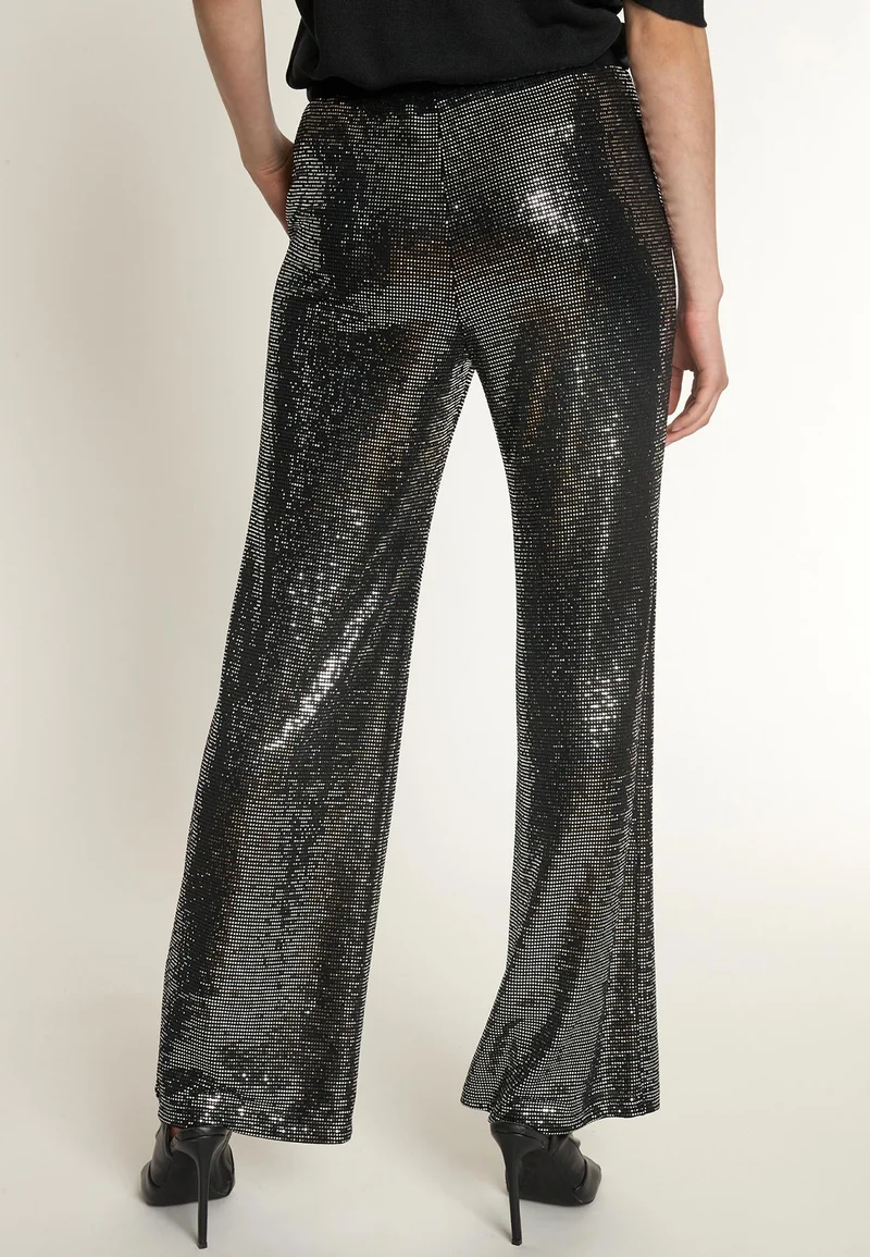 Night-Out Hose Ofyna