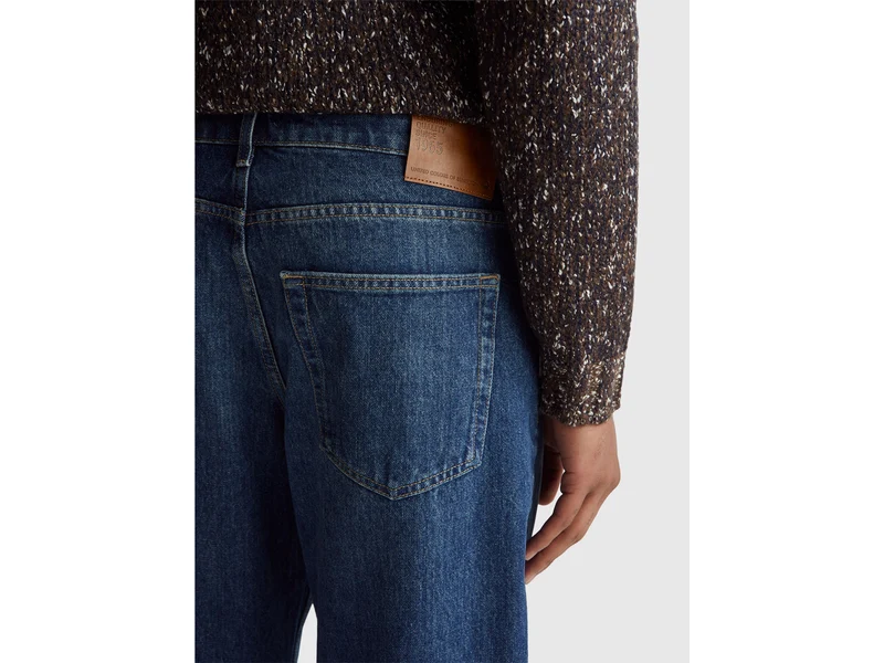 Five-Pocket-Jeans im Tapered Fit