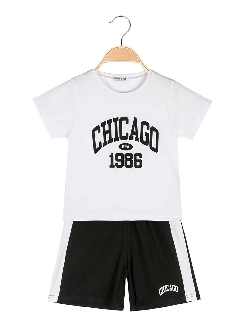 Completo corto da bambina con t-shirt e shorts - bianco