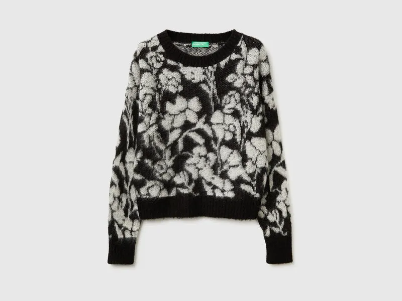 Pullover mit Blumenmuster