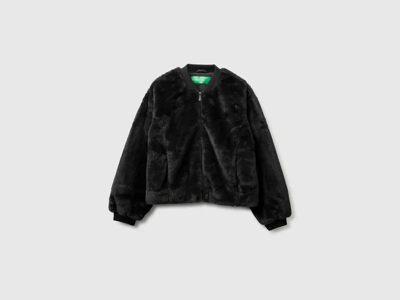 Bomberjacke aus Kunstpelz