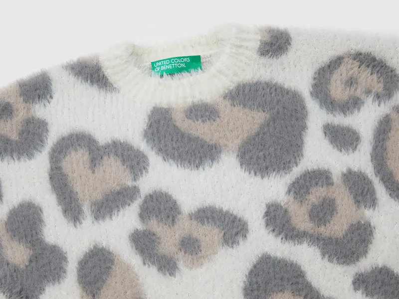 Pullover mit Animalprint aus flauschigem Garn