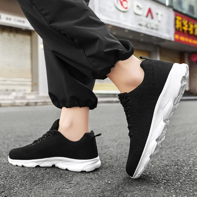 Breathable Men's Shoes